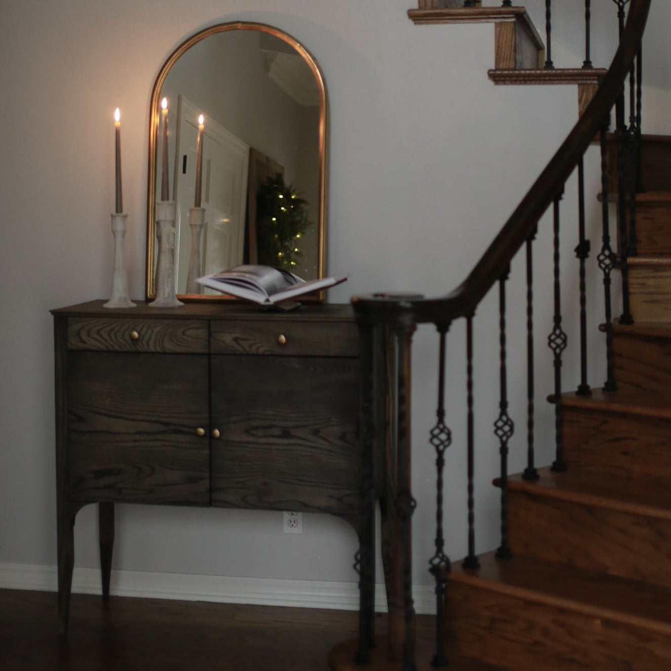 Fairlight Entry Cabinet