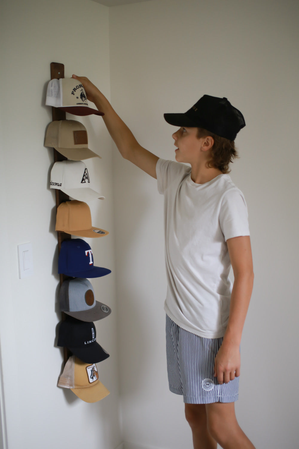 HAT RACK