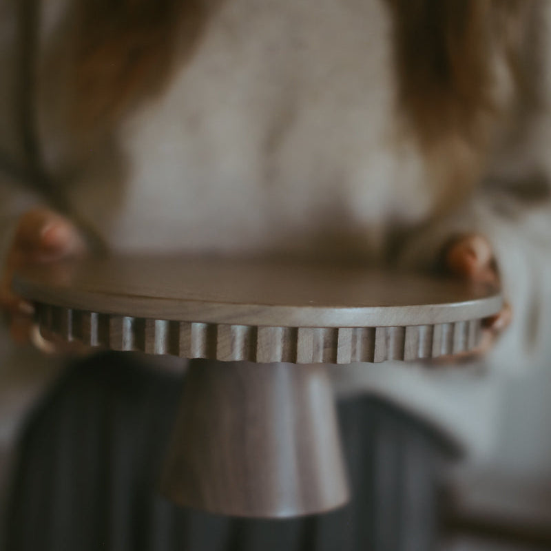 Remington Cake Stand