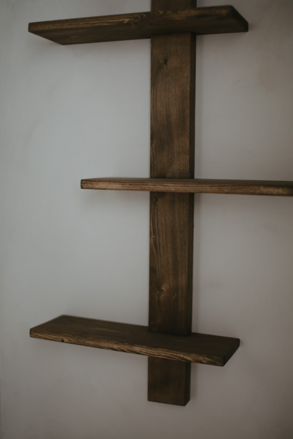 Waverly Shelf
