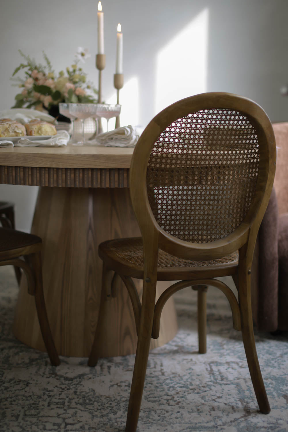 Remington Round Dining Table - Primrose