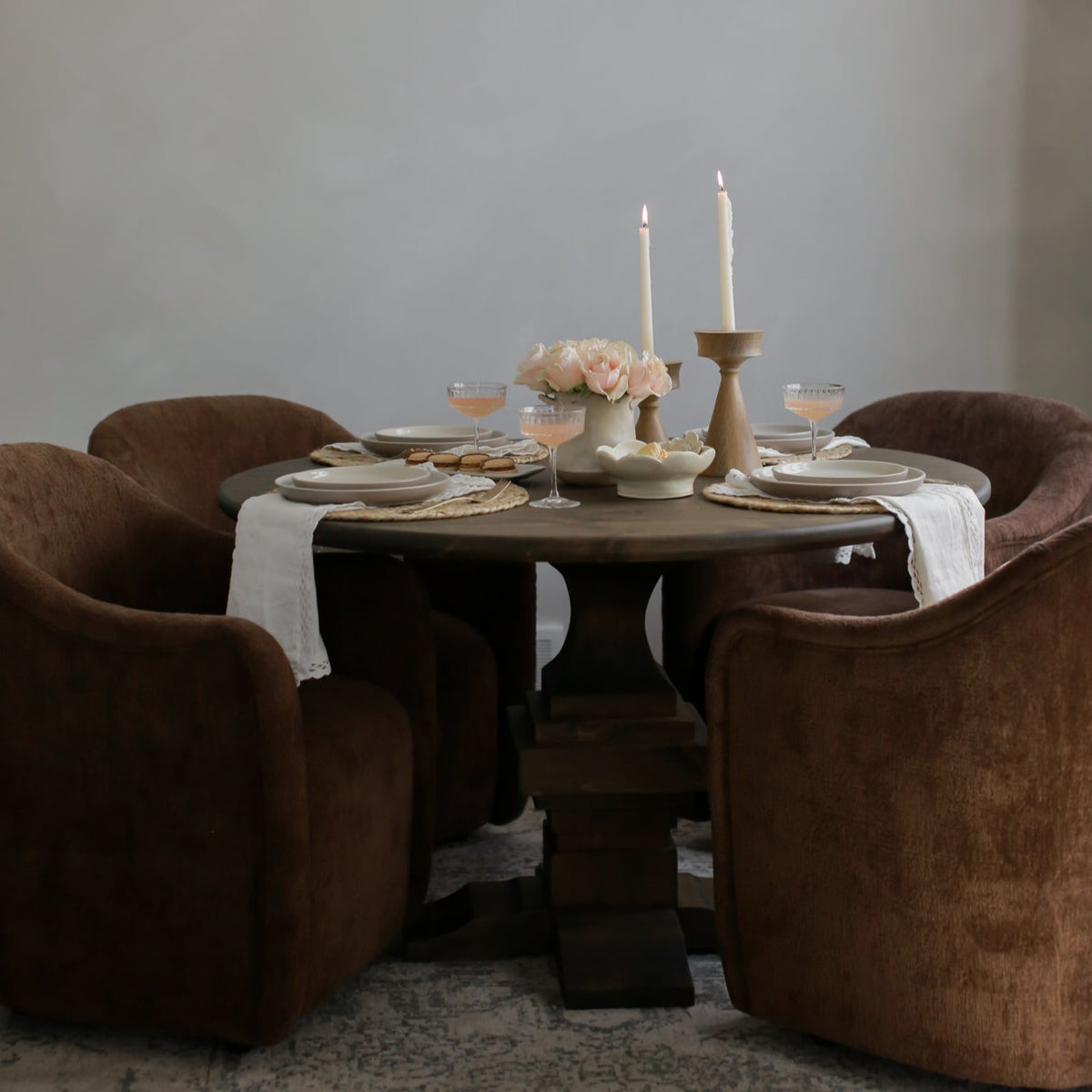 Heritage Modern Round Dining Table