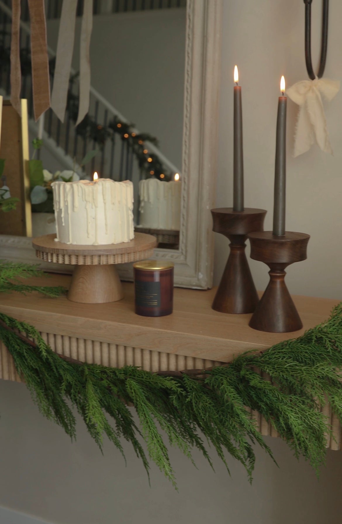 Remington Cake Stand