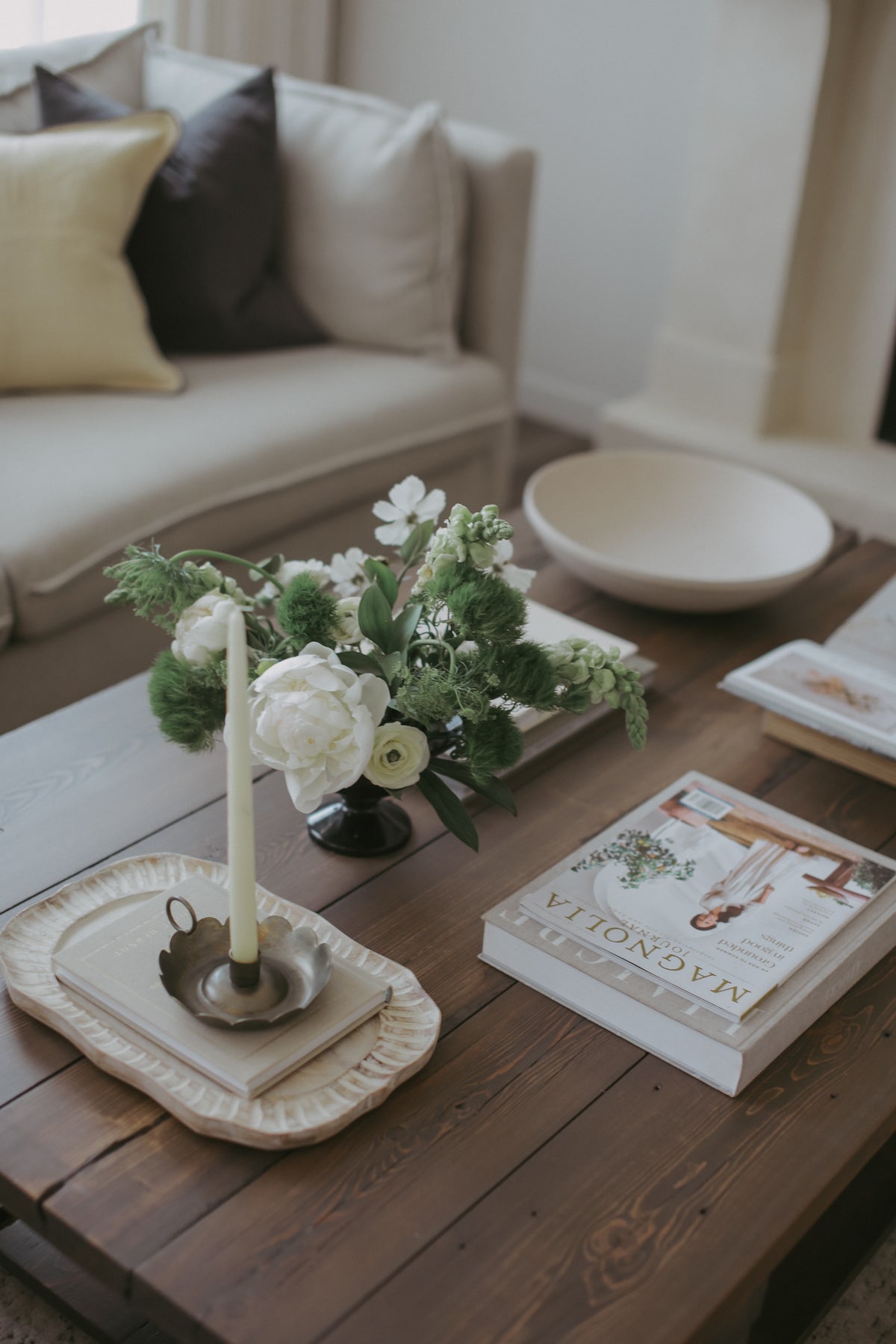Grace wooden tray