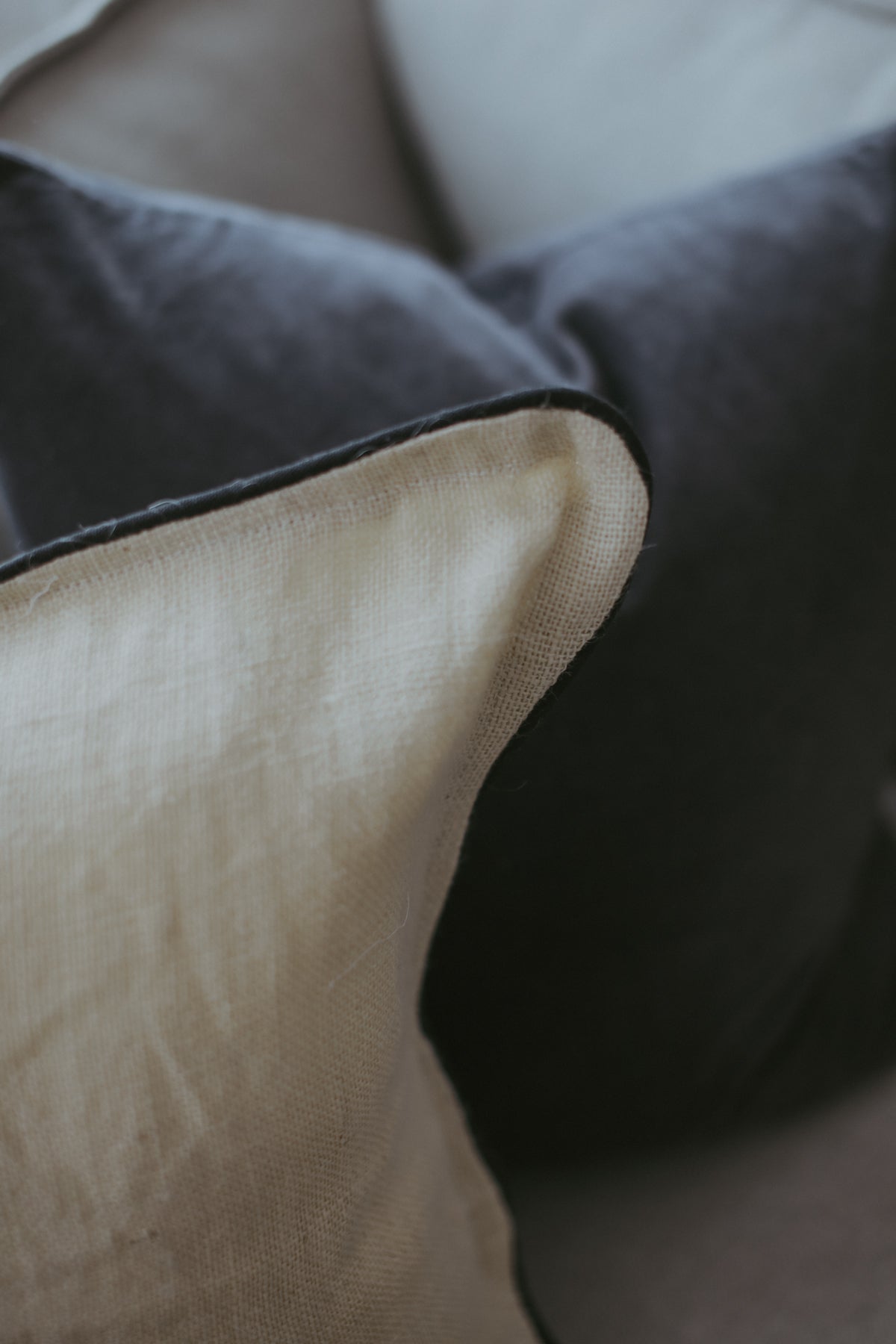 Jute Scalloped Pillow