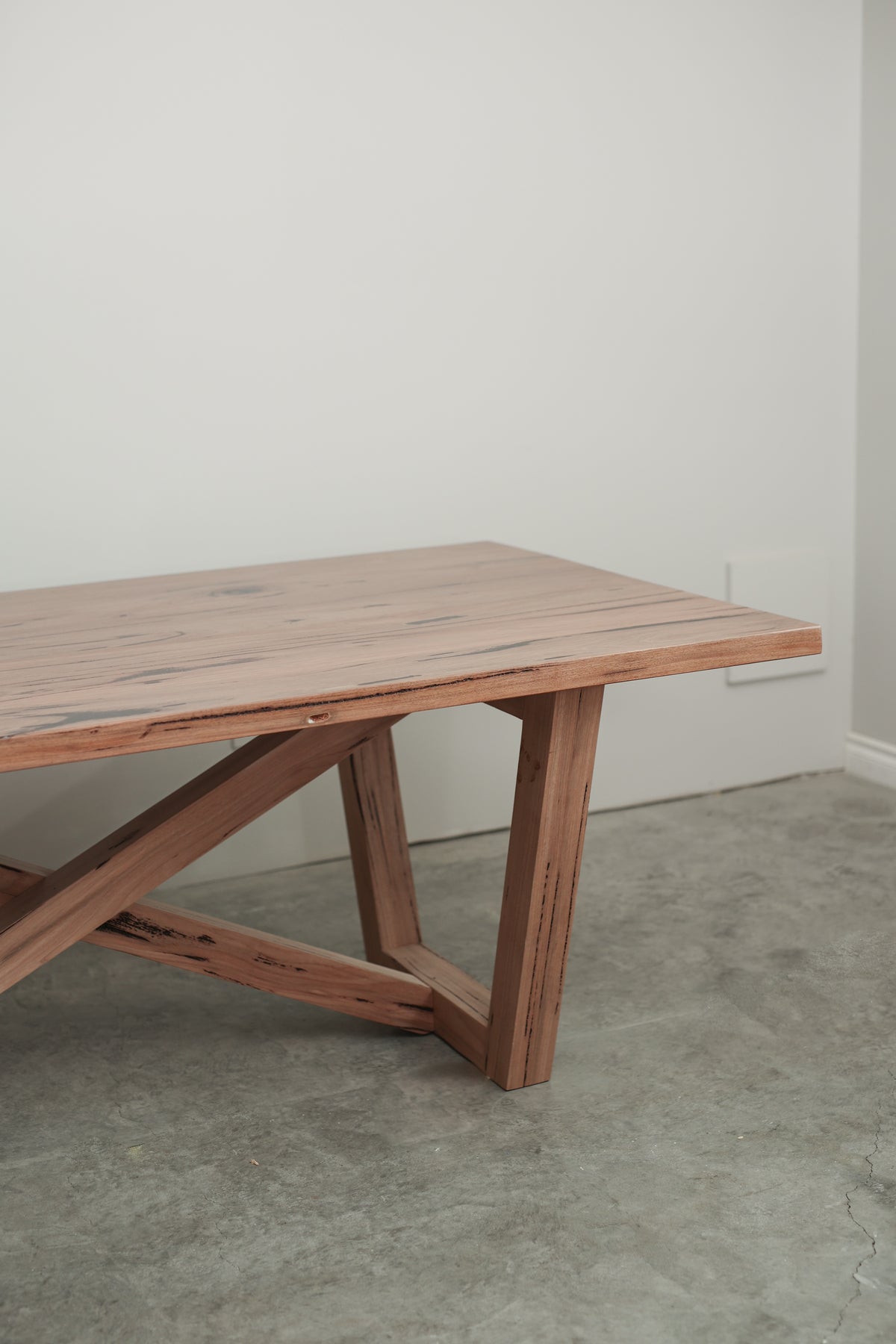 Winslow Dining Table