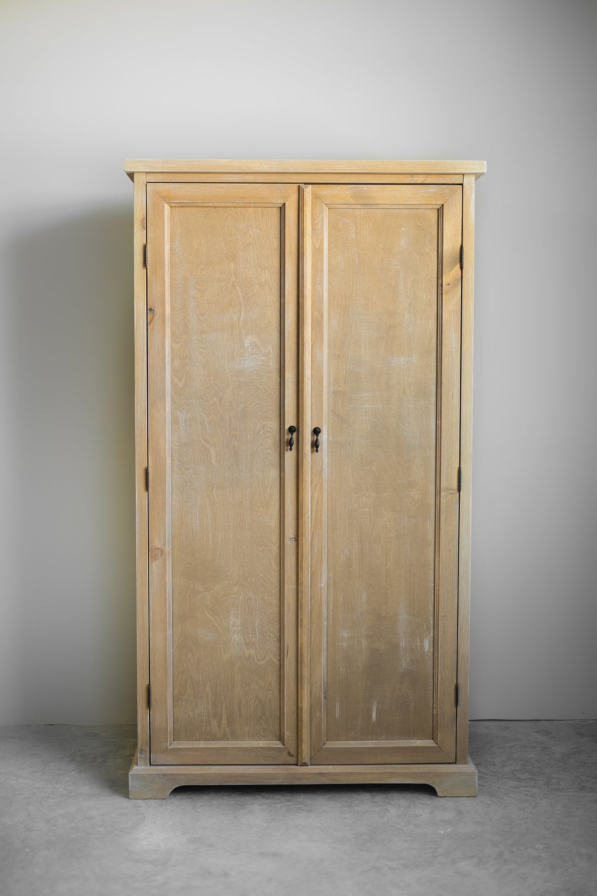 Lucille Cabinet